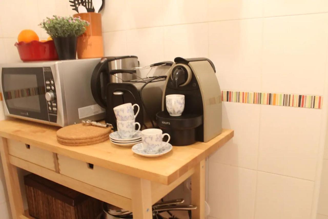 Alfama Charming Apt With 2 Free Bikes By Timecooler Lisboa Eksteriør billede
